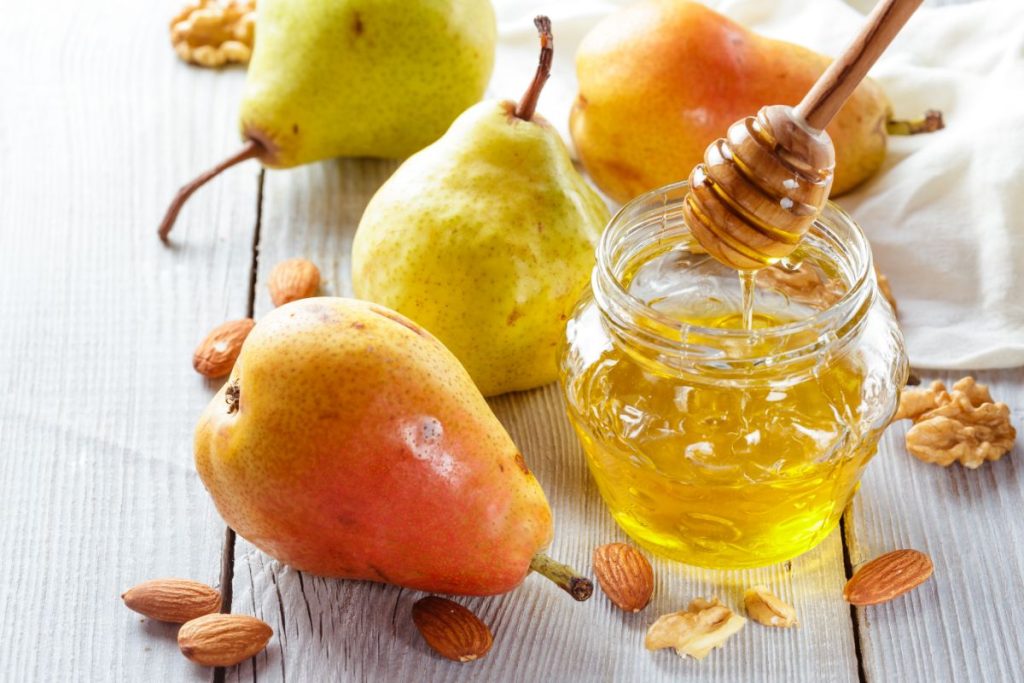 Canning Pears with Honey Recipe and Tips