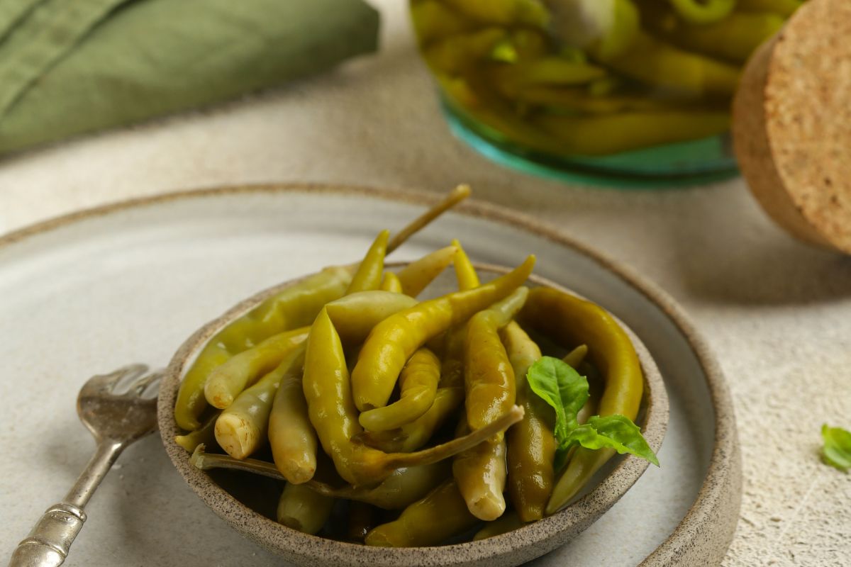 3 Easy Ways of Canning Serrano Peppers