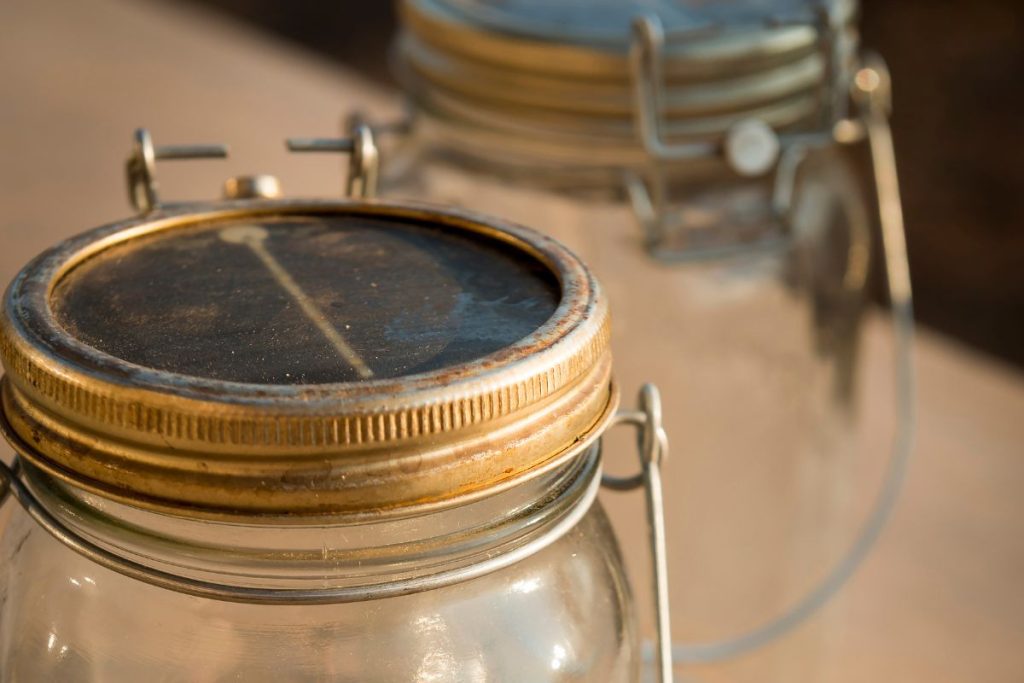 Rusted canning lid on mason jar